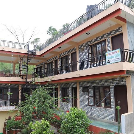 Bamboo Garden Villa Pokhara Luaran gambar